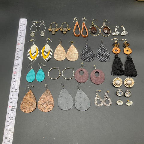 Fashion Earrings Jewelry Lot 18 Pairs Boho Tassel Faux Leather Teardrop Hoops