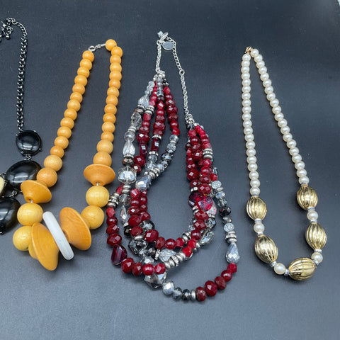 Vintage Statement Beaded Jewelry Lot of 8 Necklaces Shark Tooth Heart Faux Pearl