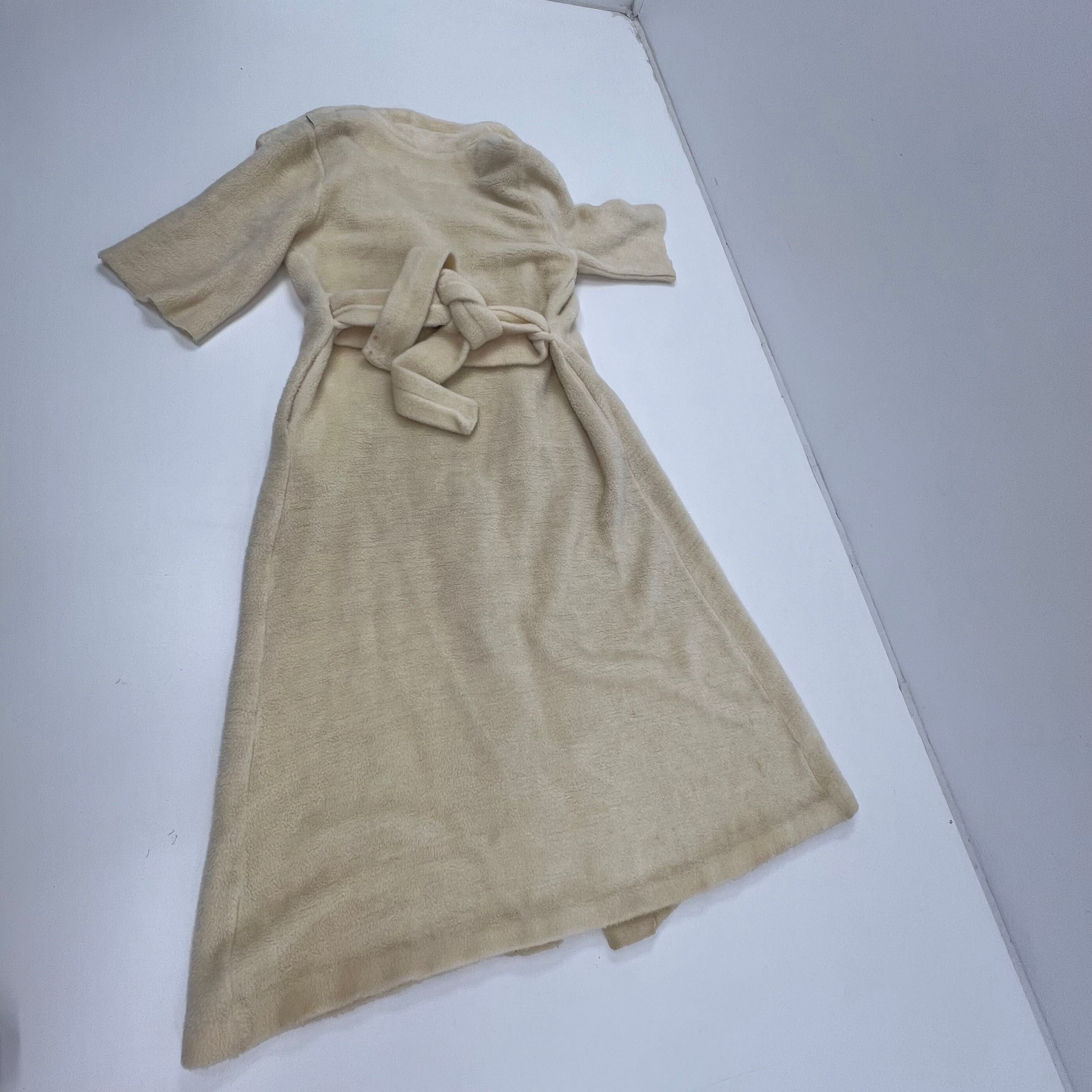 Sears Best At Home Wear Cream Robe Women's Size Small Medium *Fair