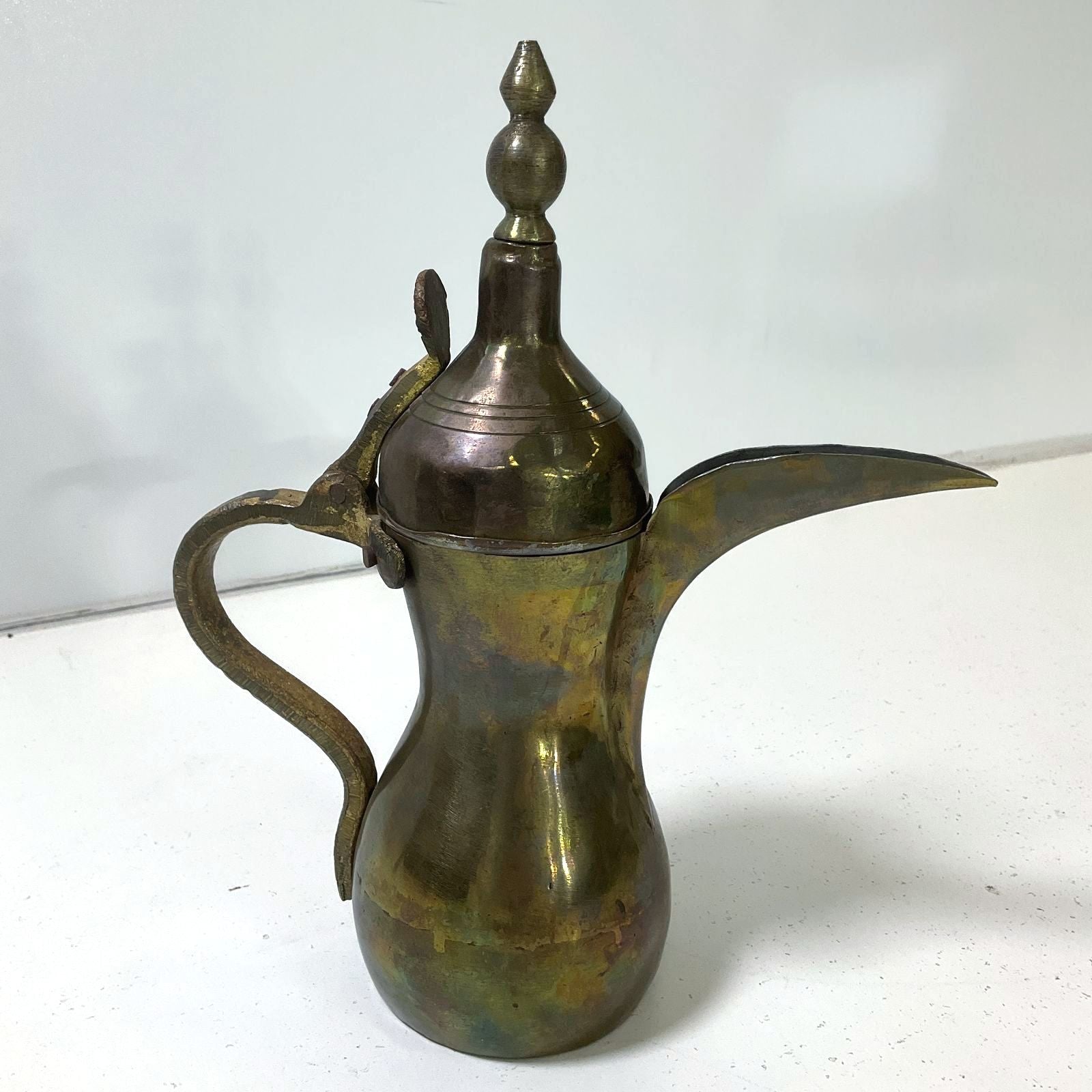 Vintage Brass Islamic Middle Eastern Bedouin Dallah Coffee Pot 10" Tall