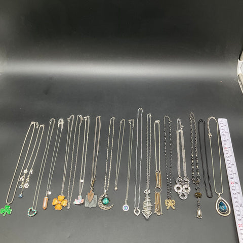 Costume Jewelry Lot 19 Necklaces Pendants Vintage to Modern Mixed Styles