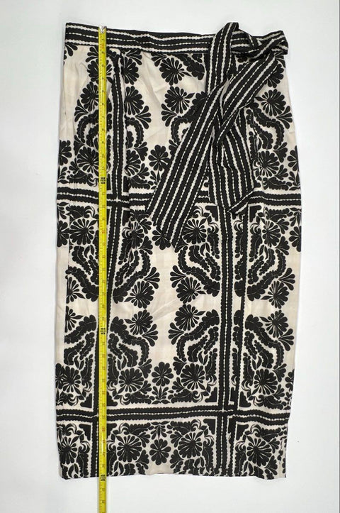 Antonio Melani Women's Black White Graphic Ornate Floral Wrap Skirt NWT Sz 14