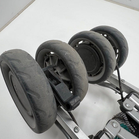 Uppababy G-Luxe 0180 Lightweight Umbrella Stroller with Travel Bag & Cup Holder