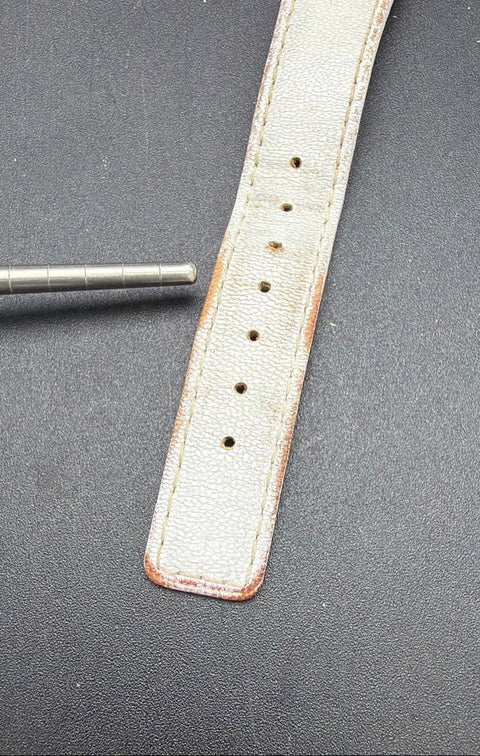 Skagen Denmark 563XSBLW Womens Watch Square White Leather Band Tested Works