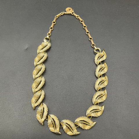 Vintage Costume Jewelry Lot 5 Necklaces Lisner Park Lane Rhinestone Beaded 0.5lb