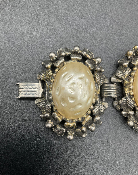 Vintage 1960s Chunky Repousse Faux Pearl Silver Tone Baroque Link Bracelet 7.5"