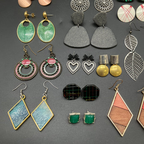 Mixed Costume Jewelry Lot 34 Pairs Earrings Vintage to Modern Includes 925