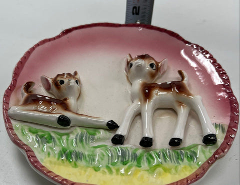 Vintage Ceramic Deer Fawn 3D Relief Wall Pocket Dish Hand-Painted Kitsch 5.5"
