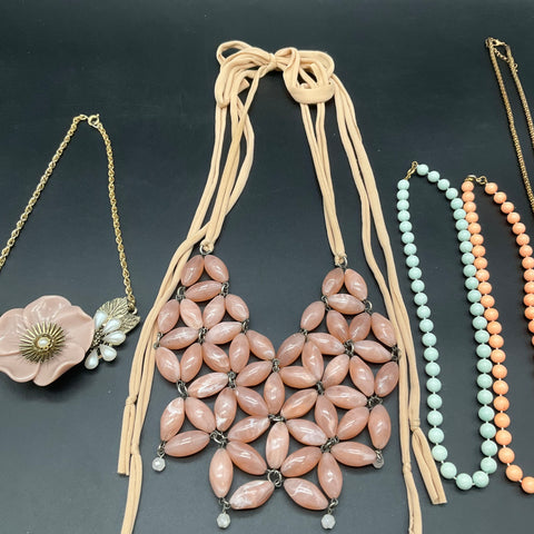 Statement Costume Jewelry Lot 6 Necklaces Faux Pearl Resin Flower Bib Style