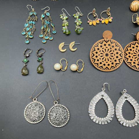 Vintage & Modern Pierced Earrings Jewelry Lot of 28+ Pairs Hoops Dangles Studs
