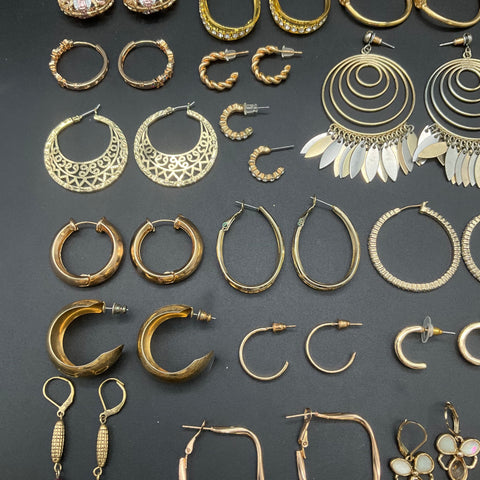 Vintage Modern Gold Tone Earrings Jewelry Lot 40 Pairs Hoops Studs Faux Pearl