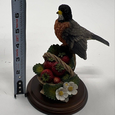 Country Artists American Robin Bird Figurine 01334 Hand Painted 5 Inch Vintage