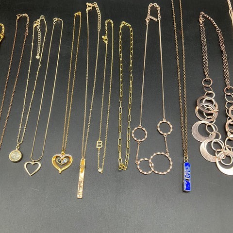 Costume Jewelry Lot 15 Necklaces Gold & Silver Tone Vintage to Modern 0.4 lbs