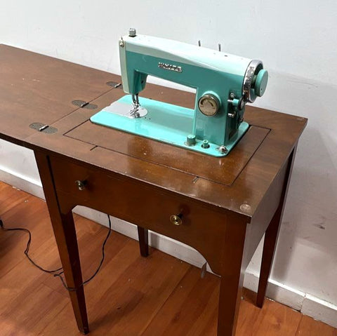 Vintage White 263 Sewing Machine in Mid-Century Wood Cabinet Table Tested Works