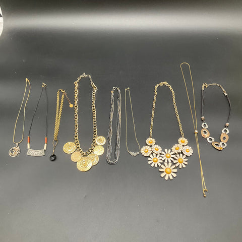 Vintage Style Statement Costume Jewelry Lot of 9 Daisy Lion Medallion Necklaces