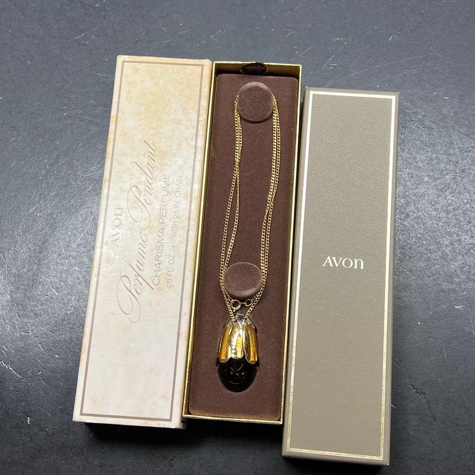 Avon Perfume Pendant Necklace Charisma Perfume NIB