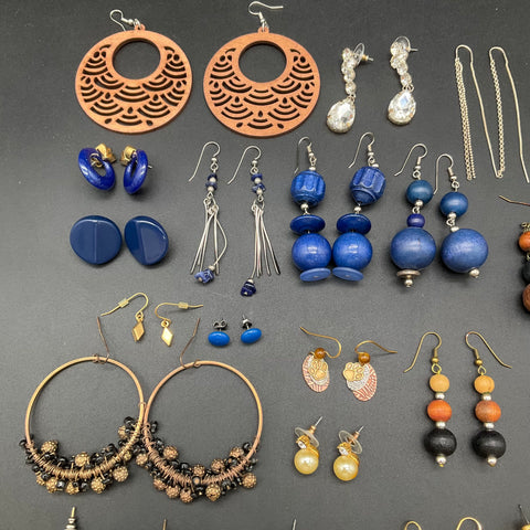Mixed Costume Jewelry Earring Lot 30+ Pairs Vintage & Modern Wood Rhinestone