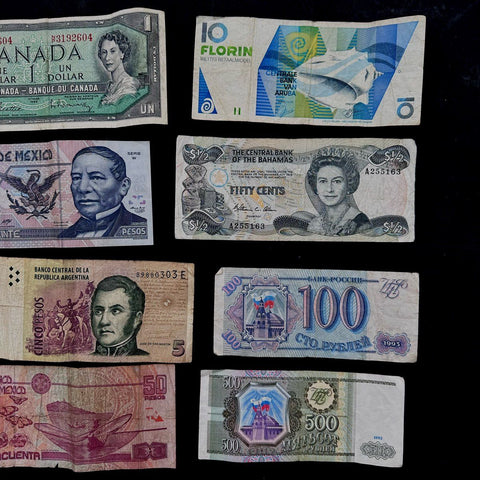Foreign Currency Lot Paper Banknotes 11 Pieces Canada Mexico Russia Mixed