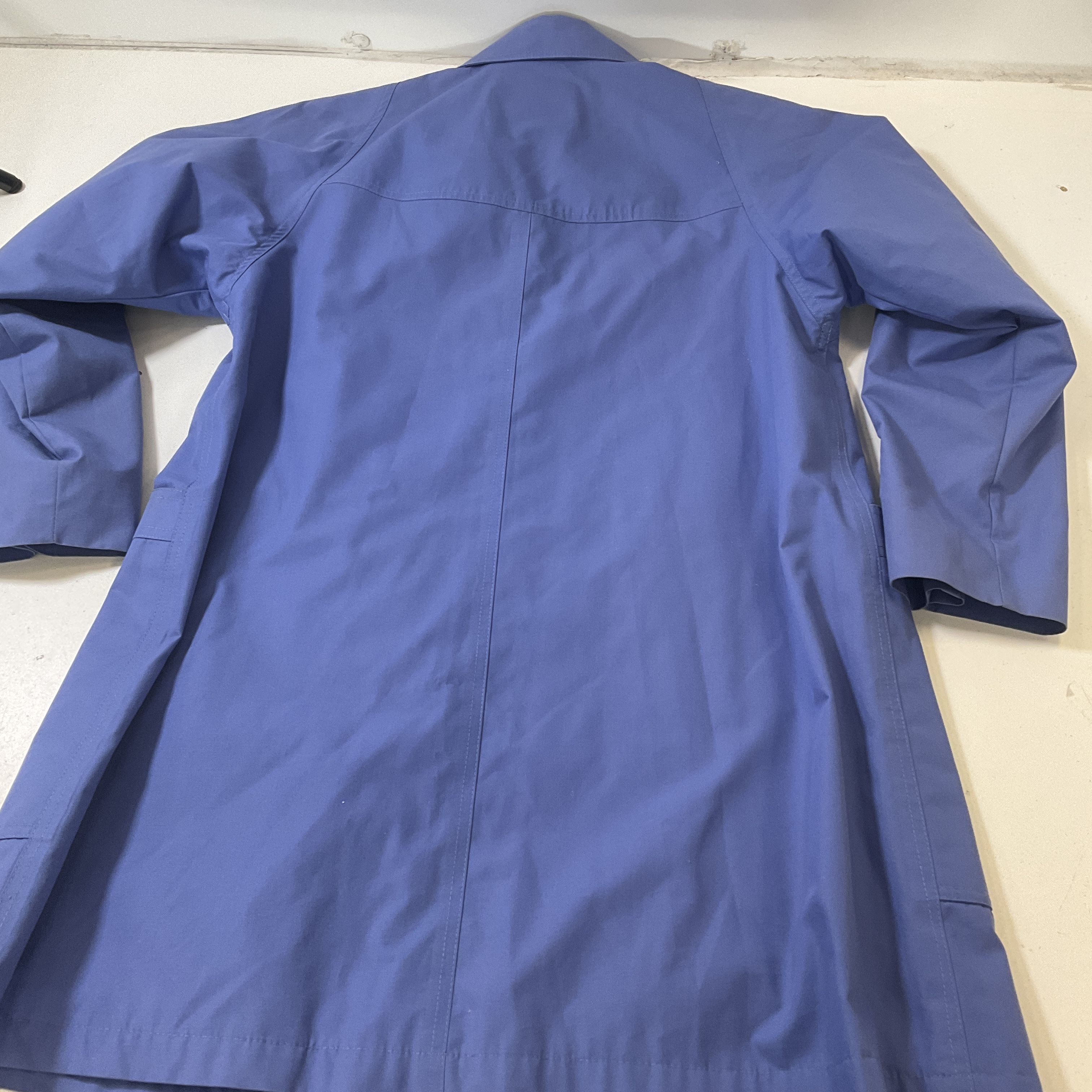 London Fog Women's Periwinkle Rain Coat Hidden Placket Size 6 Vintage