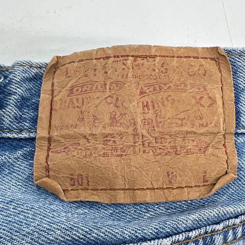 Vintage 90s Levi's 501 Light Wash Blue High Rise Straight Jeans Women's 26