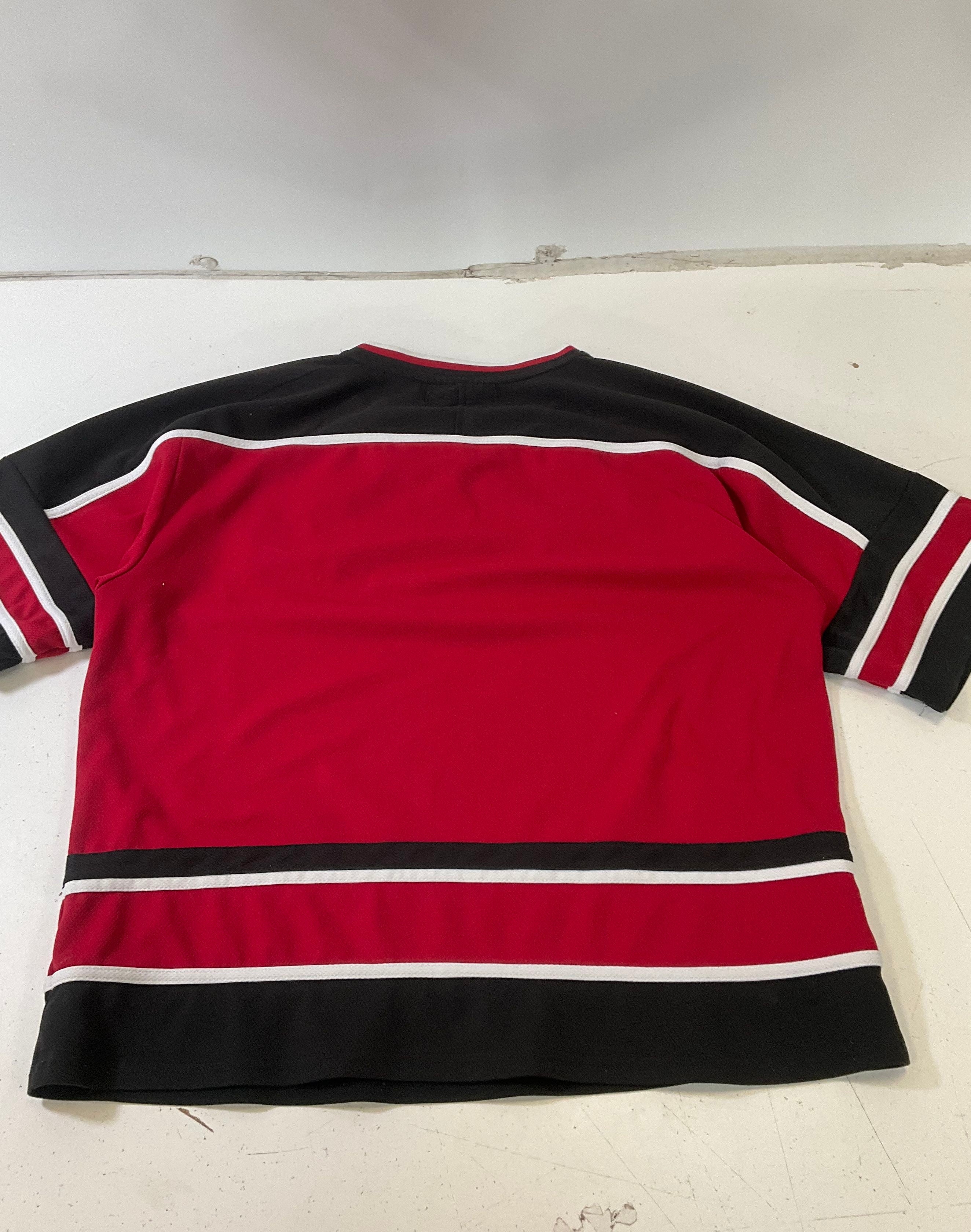 Vintage Y2K Teepee Sports Canada Hockey Jersey Stitched Red Black Mens M