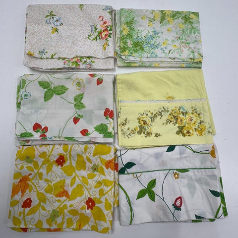 Vintage 70s 80s Lot of 8 Pillowcases Floral Strawberry Cottagecore Craft Fabric