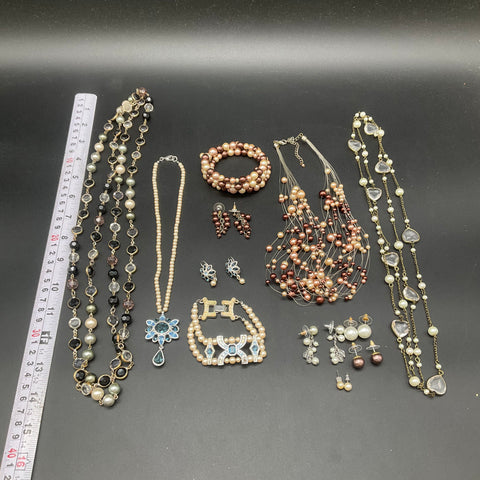 Vintage Faux Pearl Rhinestone Costume Jewelry Lot Necklaces Bracelets 15pc