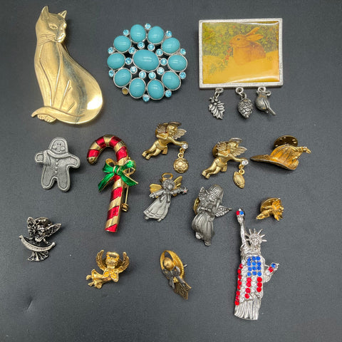 Vintage and Modern Costume Jewelry Lot 15 Brooches Pins Marjolein Bastin Cat