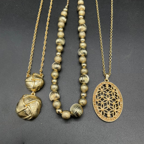 Vintage Monet Necklace Jewelry Lot of 5 Gold Silver Tone Pendants Chains