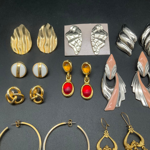 Vintage & Modern Costume Jewelry Lot 25 Pairs Earrings Hoops Dangles Studs