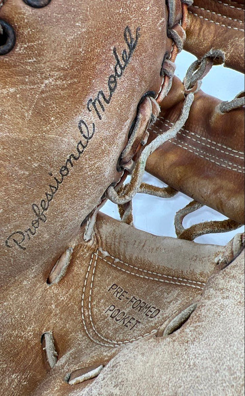 Vintage Andia FBM-50 Professional Model Baseball Catcher's Mitt Made in Japan