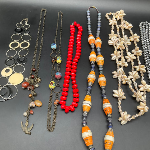 Vintage Modern Costume Jewelry Lot 10 Necklaces Shell Beaded Figural Pendants