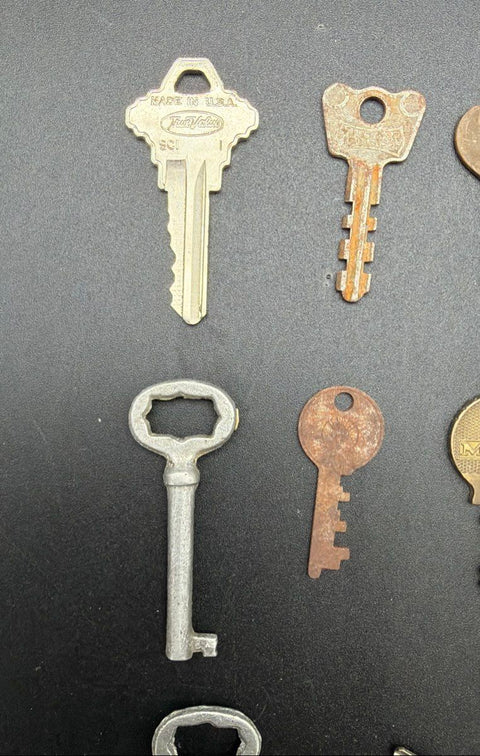 Vintage Antique Keys Lot 21 Pieces Skeleton Barrel Master Corbin AMC Automotive