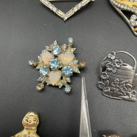 Vintage Costume Jewelry Lot of 15 Brooches Peacock Flower Rhinestone Animal Pins