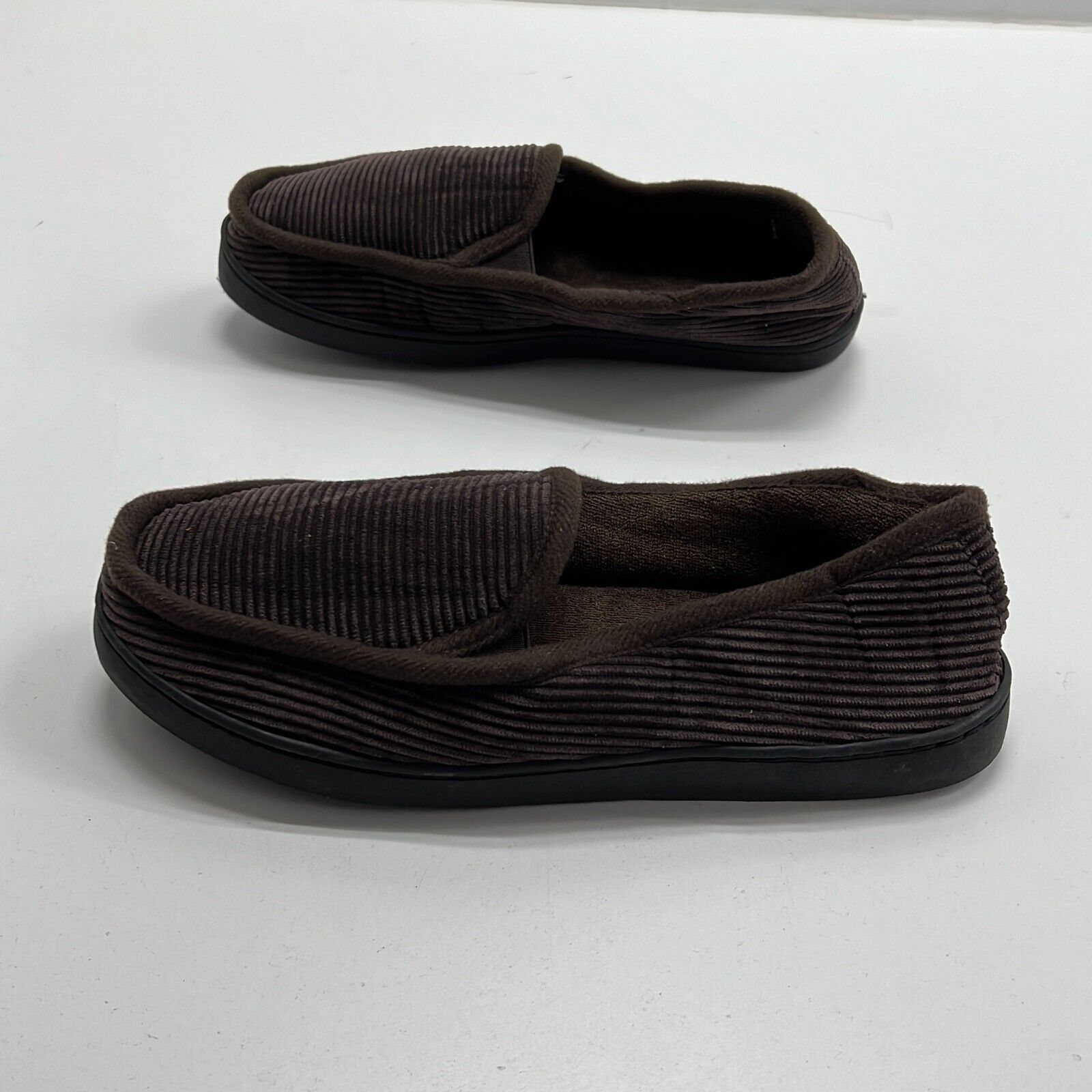 King Size Men's Brown Round Toe Corduroy Moccasin Slippers Size 9 EW NWOT