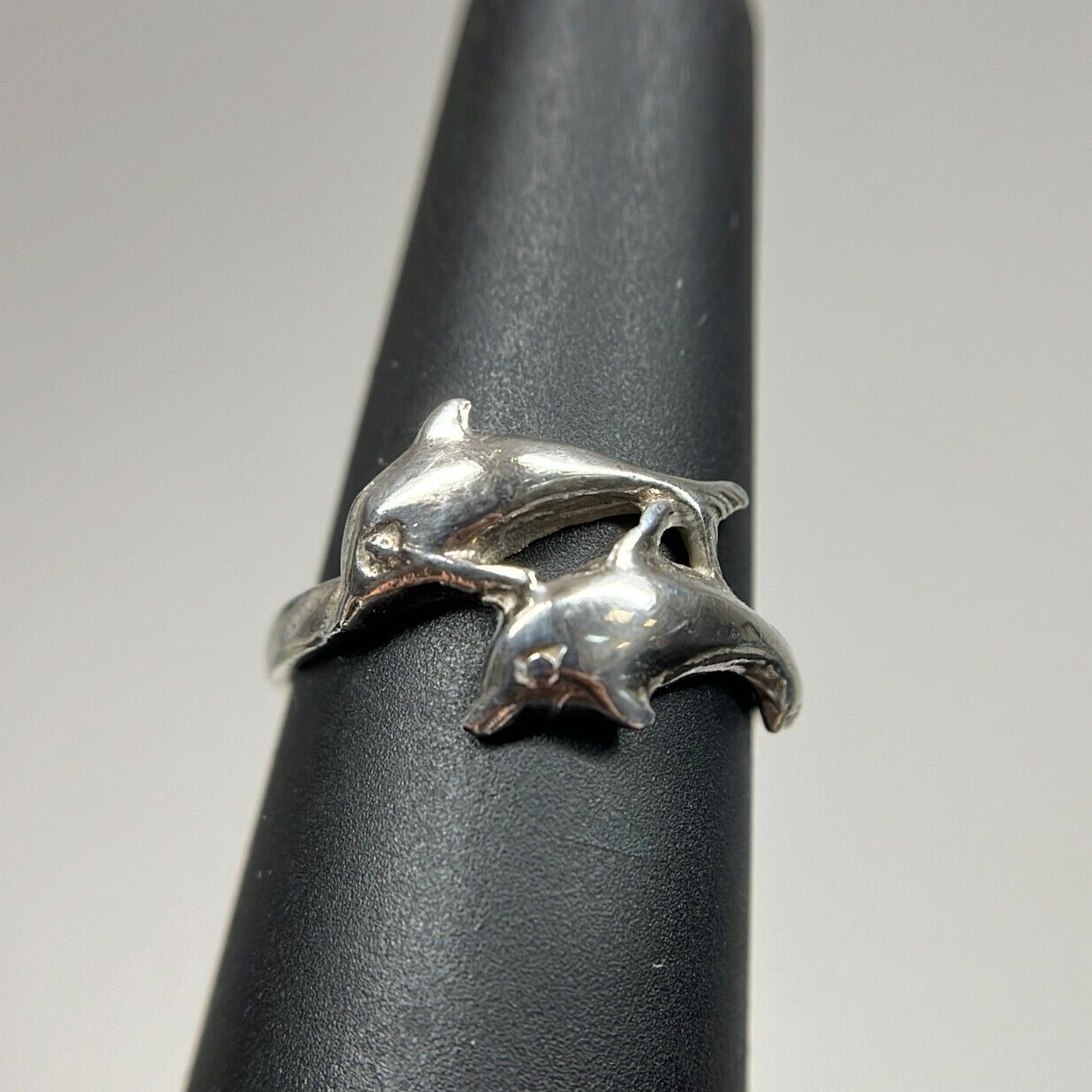 Silver Double Jumping Dolphin Ring Size 5 US 2.30g