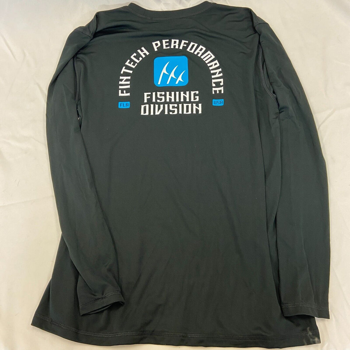 Fintech Green Long Sleeve T-Shirt Fishing Outdoor Sun Defender UV UPF –  Shop Thrift World