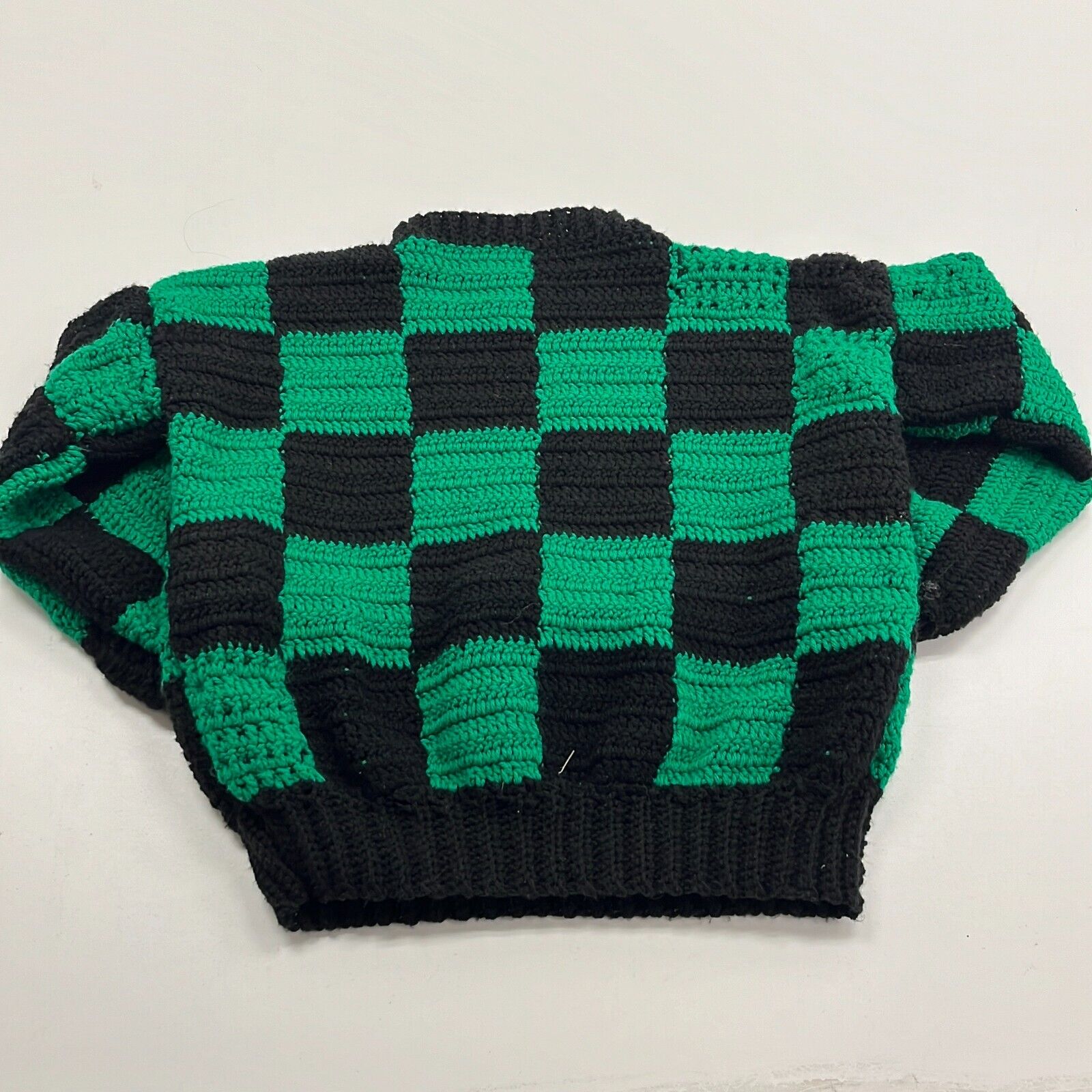 Hand Crafted Women's Green Black Check Knitted Pullover Sweater Small