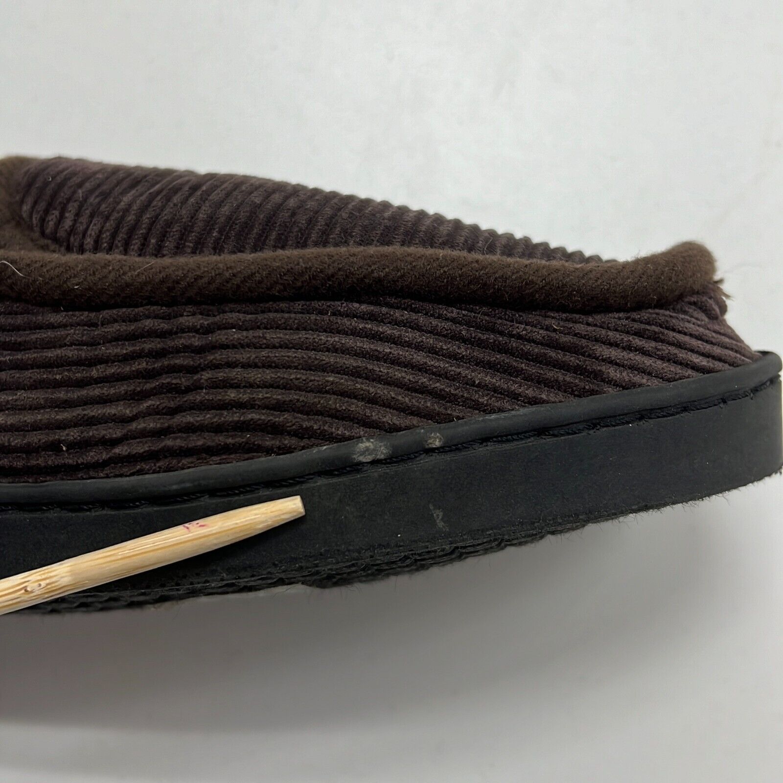 King Size Men's Brown Round Toe Corduroy Moccasin Slippers Size 9 EW NWOT