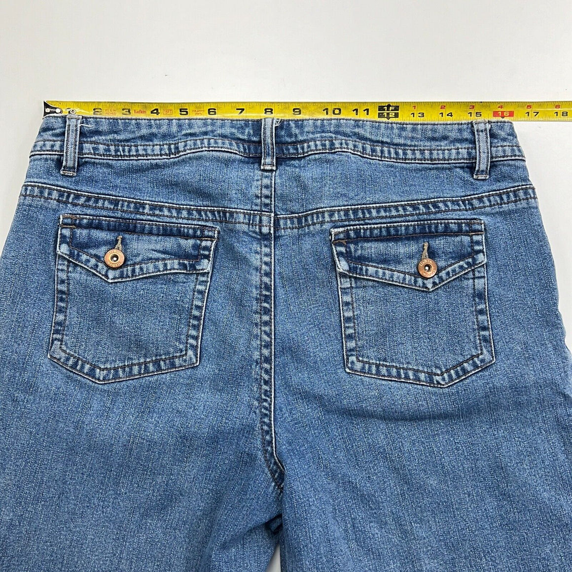 Liz & Co Jeans Capris Woman's Size 10 Medium Blue Wash Denim Jean