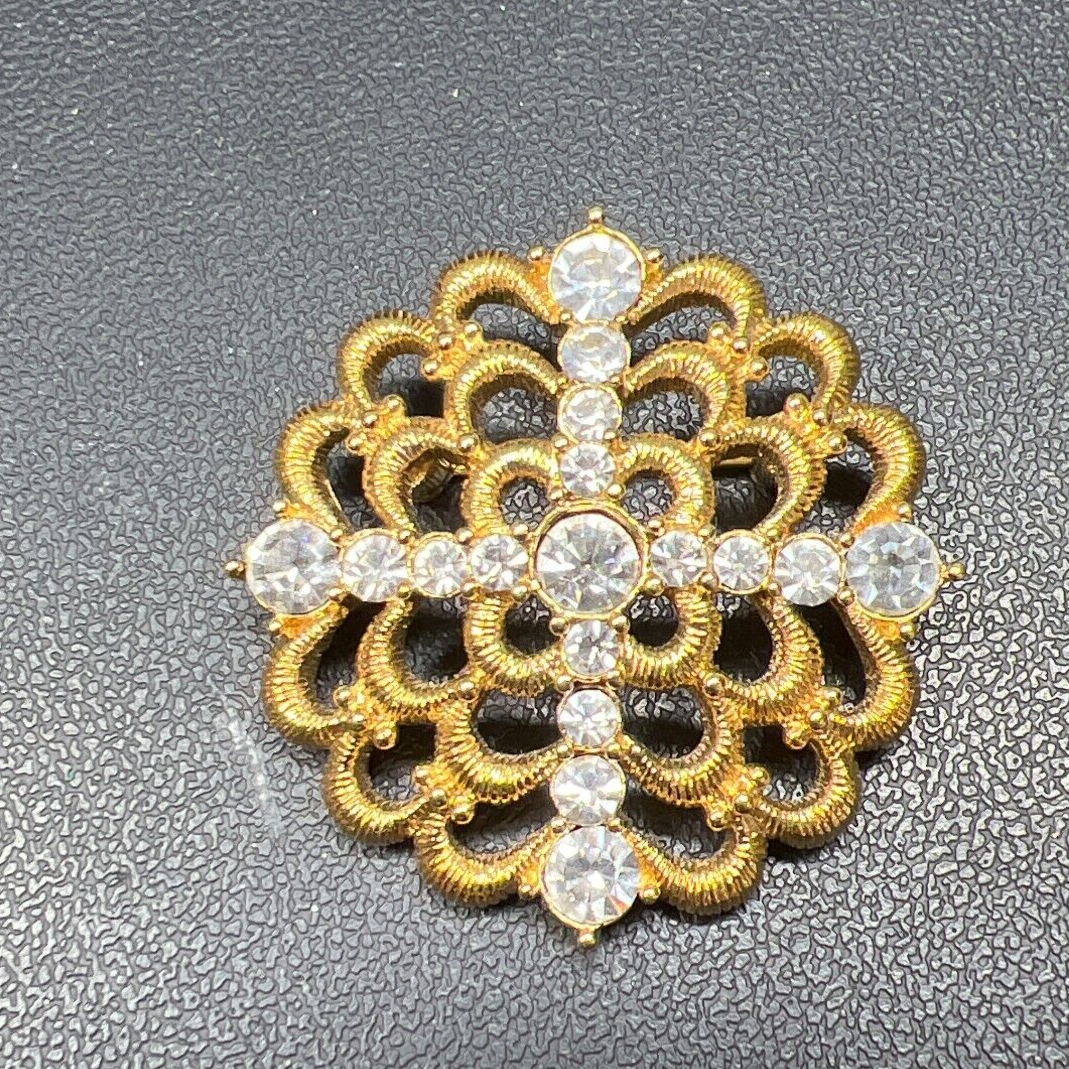 Monet Costume Jewelry Gold Tone Clear Rhinestone Pin Brooch
