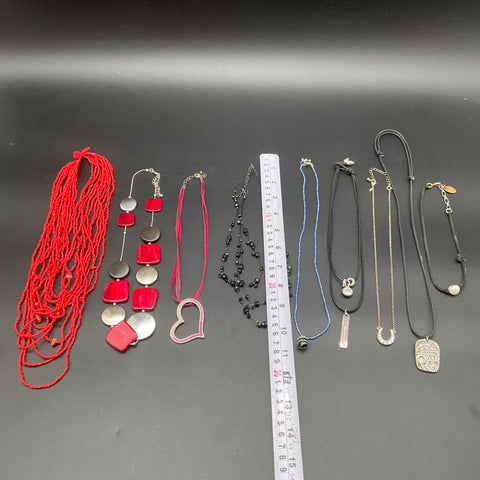 Fashion Costume Jewelry Lot 10 Necklaces Statement Beaded Cord Heart Horseshoe