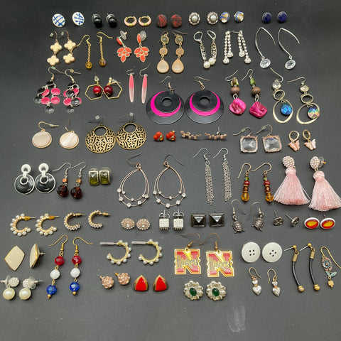 Vintage & Modern Costume Jewelry Lot 50+ Pairs Earrings Tassel Hoop Rhinestone