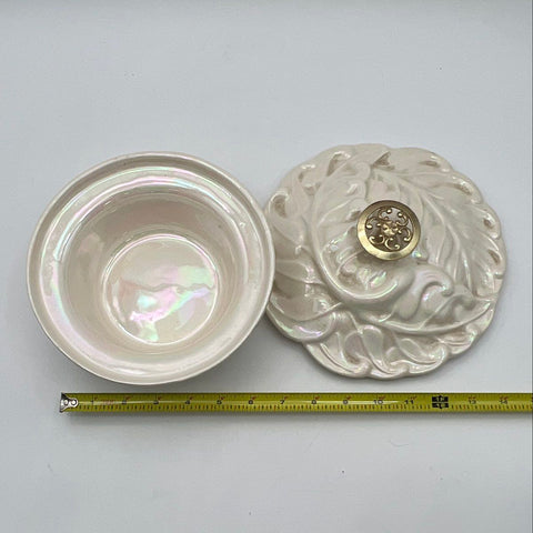 Cal Style USA Vintage Pearlescent Leaf Lidded Jar & 4 Leaf Dishes 5 Piece Set