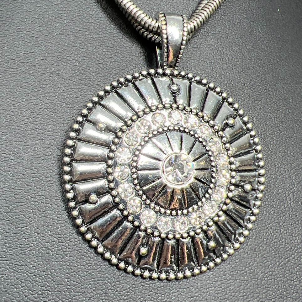 Chico's Rhinestone Silver tone Circle Pendant necklace