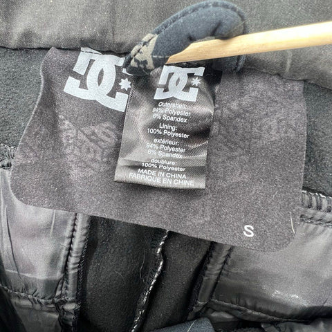 DC Men's Y2K Exotex 10K Ski Cargo Pants Black All Over Logo Sz S