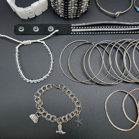 Costume Jewelry Bracelet Lot 40+ Pieces Bangles Cuffs Beaded Silver Gold Tone