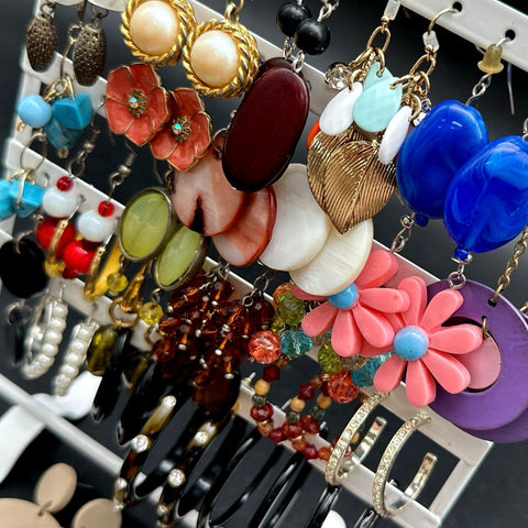 Mixed Costume Fashion Earrings Jewelry Lot of 40 Pairs Dangle Hoop Stud Styles