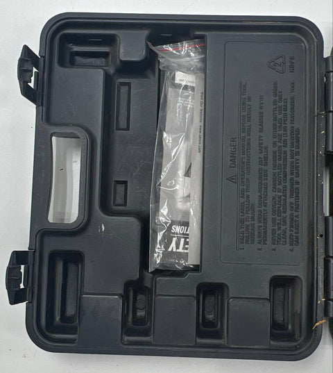 Senco FinishPro 18 Brad Nailer 18 Gauge Pneumatic with Case & Accessories