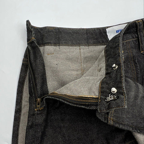 IFIK Women's Black Denim Skort Star Studs Faded Side Zip Y2K Style Size 13